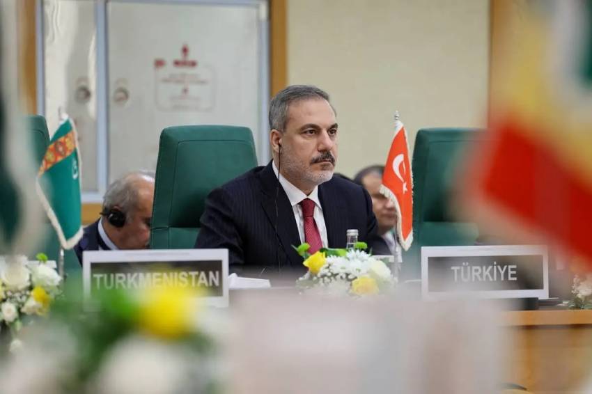 Turki Tuding Siprus Jadi Pusat Logistik Senjata Barat ke Israel