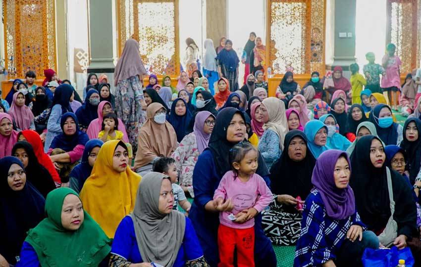 Selama Ramadan BRI Salurkan 128.000 Paket Sembako untuk Masyarakat