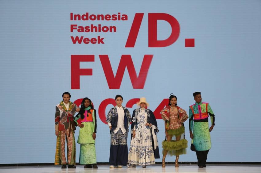 IFW 2024 Perkenalkan Keindahan Wastra Nusantara ke Dunia
