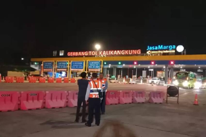 Terjadi Kepadatan Lalu Lintas di GT Kalikangkung, Polda Jateng Siap Berlakukan One Way Kembali