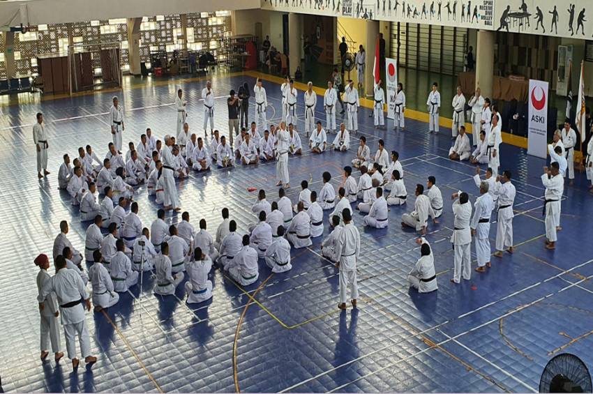 150 Karateka Indonesia Ikuti Pelatihan dari Instruktur Karate Jepang