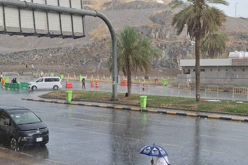 Alhamdulillah, Makkah Diguyur Hujan Pertama di Musim Haji