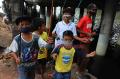 Mancing di Kali Ancol, Warga Jakarta Mengisi Hari di Tengah Pandemi