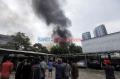 Kebakaran Hanguskan Bengkel di Kawasan Kuningan Jakarta