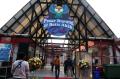 Bekas Wisma Barbara Dolly Surabaya Disulap Jadi Pasar Burung