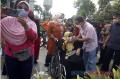 Bersama Keluarga, Anies Baswedan Sapa Warga Jakarta di Bundaran HI