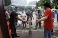 Kotak Amal Makanan Gratis Hadir di Pelataran Masjid Cut Meutia Jakarta