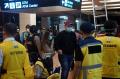 Tangis Keluarga Penumpang Sriwijaya Air SJ182 Pecah di Bandara Soekarno-Hatta