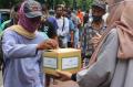 Golden Indonesia Foundation Sediakan Makanan Bersubsidi Bagi Warga Terdampak Covid-19