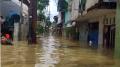 Permukiman Warga di Bidara Cina Terendam Banjir Lebih dari 1,5 Meter
