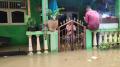 Sempat Diklaim Anies Bebas Banjir, RW 04 Cipinang Melayu Kini Terendam Banjir hingga 2 Meter
