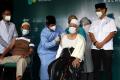 Kiai Sepuh NU Jawa Timur Disuntik Vaksin Sinovac Dosis Kedua