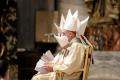 Rayakan Paskah, Paus Fransiskus Pimpin Misa Krisma di Basilika Santo Petrus Vatikan