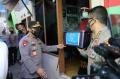 Panglima TNI dan Kapolri Tinjau Vaksinasi Sekaligus Bagikan Sembako di Bandung