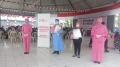 Rangkaian HKGB Ke-69, Bhayangkari Daerah Metro Jaya Bagikan Bansos ke Warga