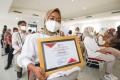 Polres Jakpus Berikan Penghargaan Kepada Relawan Vaksinasi Merdeka