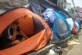 Pencari Suaka Asal Afghanistan Dirikan Tenda di Trotoar Kebon Sirih