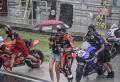 Hujan Deras Jelang Race 2 WSBK, Balapan Kembali Ditunda