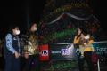 Momen Anies Baswedan Hadiri Perayaan Natal di Taman Fatahillah