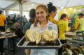 Sambut HUT RI Ke-78 dengan Pesta Durian di Pusat Perbelanjaan