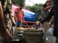 Dua Bulan Tak Diguyur Hujan, Puluhan Relawan Bantu Penyediaan Air Bersih di Bogor