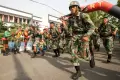 Begini Ketangguhan Prajurit Marinir TNI AL, Berlari Sejauh 8 Km Sambil Menenteng Senjata