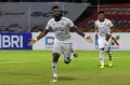 Arema Bungkam Persita 2-0, Carlos Fortes Borong Dua Gol