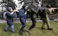 Di Ambang Perang dengan Rusia, Warga Sipil Ukraina Jalani Latihan Militer