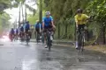 Semangat Peserta Bike To Care 2022 Menerobos Hujan dan Tanjakan Curam