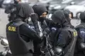 Apel Pasukan Pengamanan Demo BEM SI, Prajurit Brimob Tenteng Pelontar Gas Air Mata