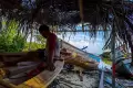 Melihat Pembuatan Kapal Nelayan di Pulau Tanda