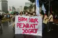 Gelar Aksi di Jakarta, Mahasiswa : BBM Naik Pejabat Joget
