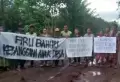Anak Desa Mateng Deklarasikan Firli Sebagai Capres di atas Jalan Rusak