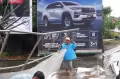 Diterpa Angin Kencang, Papan Reklame di Makassar Ambruk