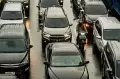 Potret Kemacetan Jalanan Jakarta saat Hujan dan Menjelang Buka Puasa