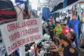 Berburu Baju Lebaran di Pasar Ramadhan Masjid Al-Markaz Makassar