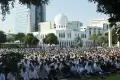 Pelaksanaan Salat Idul Adha di Lapangan Hijau Masjid Agung Al Azhar Berjalan Khidmat