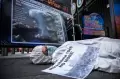Kenang Bom Hiroshima, Demonstran Anti Perang Terkapar Pakai Hazmat di New York