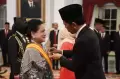 Ibu Negara dan Istri Wapres Terima Tanda Kehormatan Bintang Republik Indonesia Adipradana