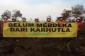 Greenpeace Indonesia Gelar Upacara Bendera di Lokasi Karhutla