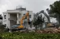 Miris, Rumah Dua Lantai Warga Palestina Dirobohkan Buldoser Israel