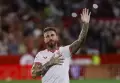 Kembali ke Sevilla, Sergio Ramos dan Keluarga Disambut Hangat Suporter di Stadion Ramon Sanchez Pizjua