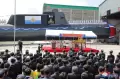 Penampakan Kapal Selam Bersenjata Nuklir Korea Utara Kim Kuk Ok