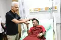 Ditemani Siti Atikoh, Ganjar Jenguk Dua Relawan Korban Penganiayaan Oknum TNI di RSUD Boyolali