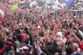 Aksi Slank Meriahkan Konser Salam Metal-Menang Total Ganjar-Mahfud di GBK