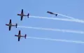 Tim Aerobatik Jupiter TNI AU Tampil Memukau Jelang Singapore Airshow