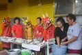 Tradisi Makan Lontong Cap Go Meh di Semarang
