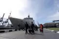 Arus Balik menggunakan Kapal Perang Tiba di Jakarta