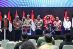 IHSG Menguat 10,1%, Jokowi: Kita Paling Atas Dibanding Singapura dan Malaysia