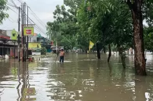 Banjir Rendam 6 Kecamatan di Kabupaten Bekasi